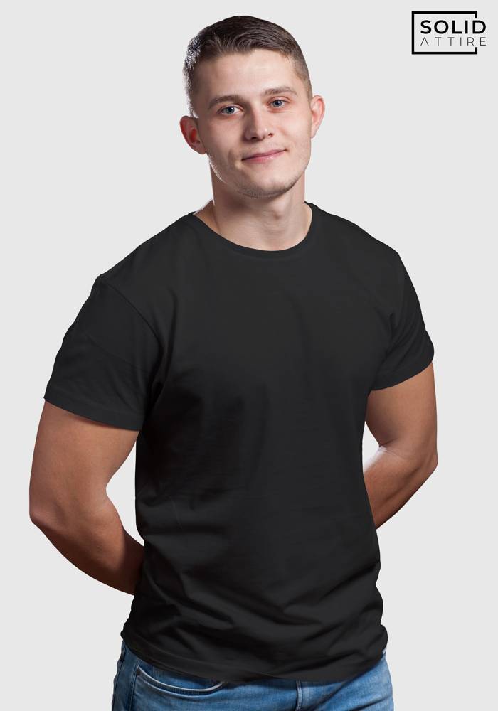 Men's Round Neck Solid Black T-shirt